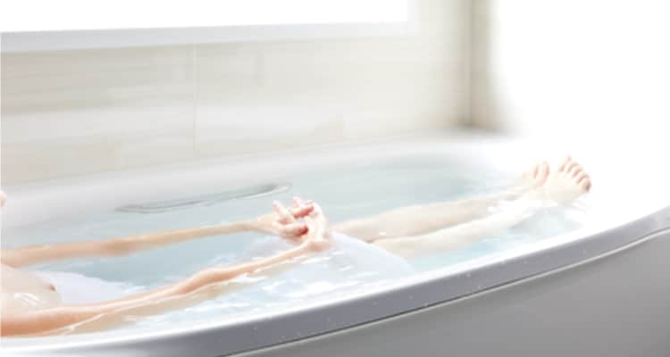 最大53%OFFクーポン アールホームマート  店 リクシル サーモバスSグラスティN浴槽 保温機能付 яз∠
