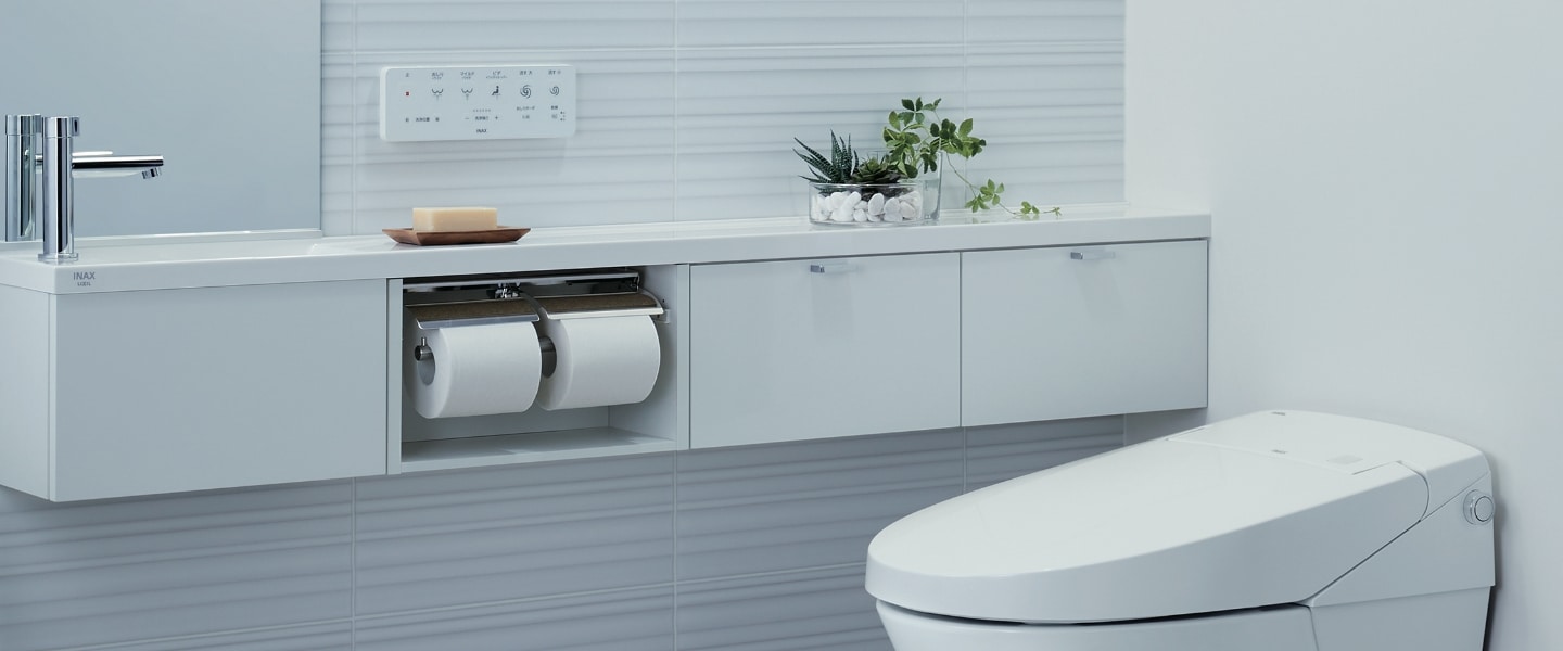 進化するリモコンデザインが上質なトイレ空間へと変えていく