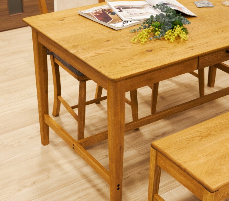 DINING TABLE BURNEY3