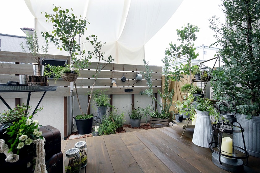 Lixil リフォーム ガーデンスペース バルコニーリフォーム マンション1階の専用庭 庭を愛でる家